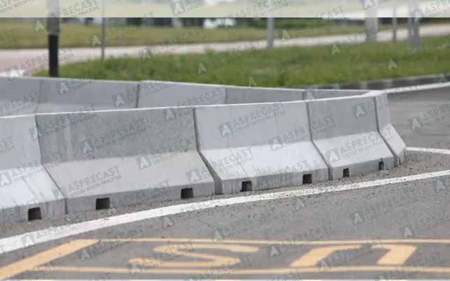 road barrier kecil